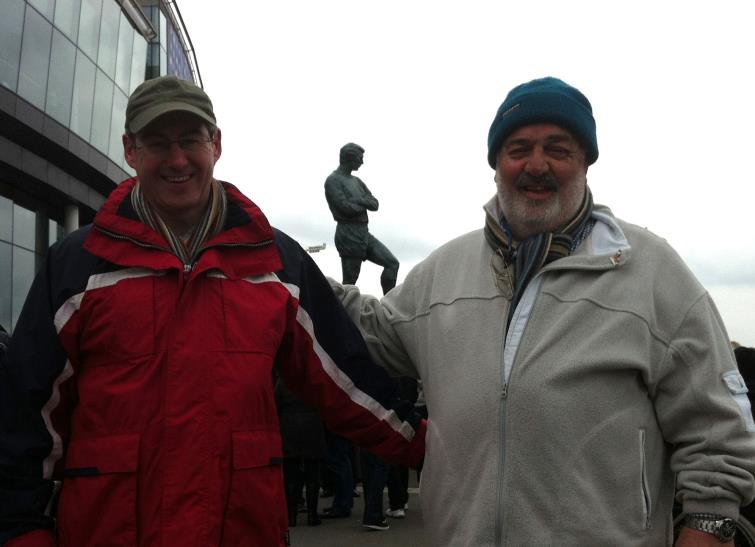 Gordon Thomas and Bill Carne